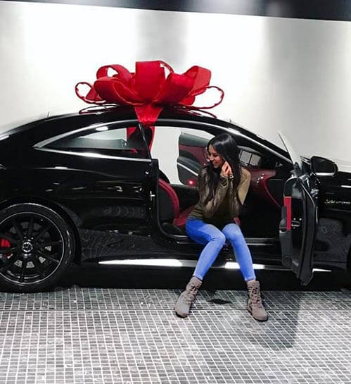 James gifted his missus a posh car with SmartStocksAI cash